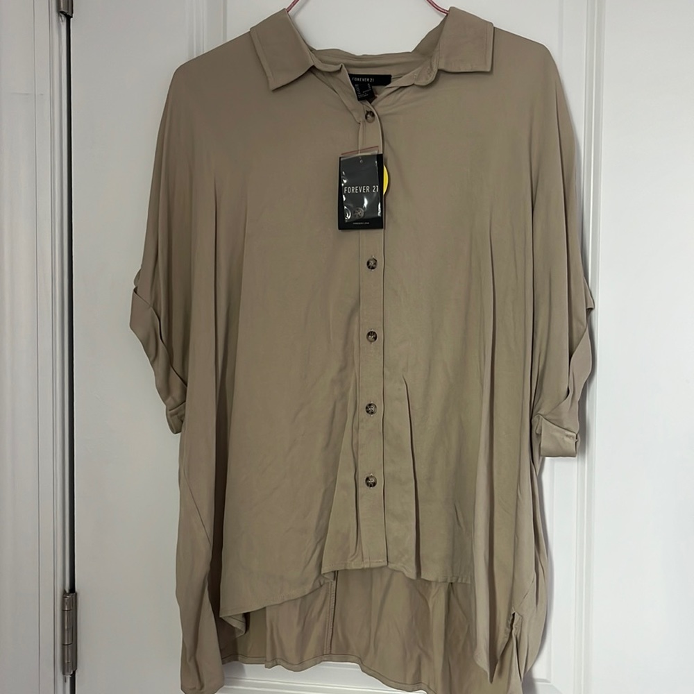 Forever 21 top. NWT